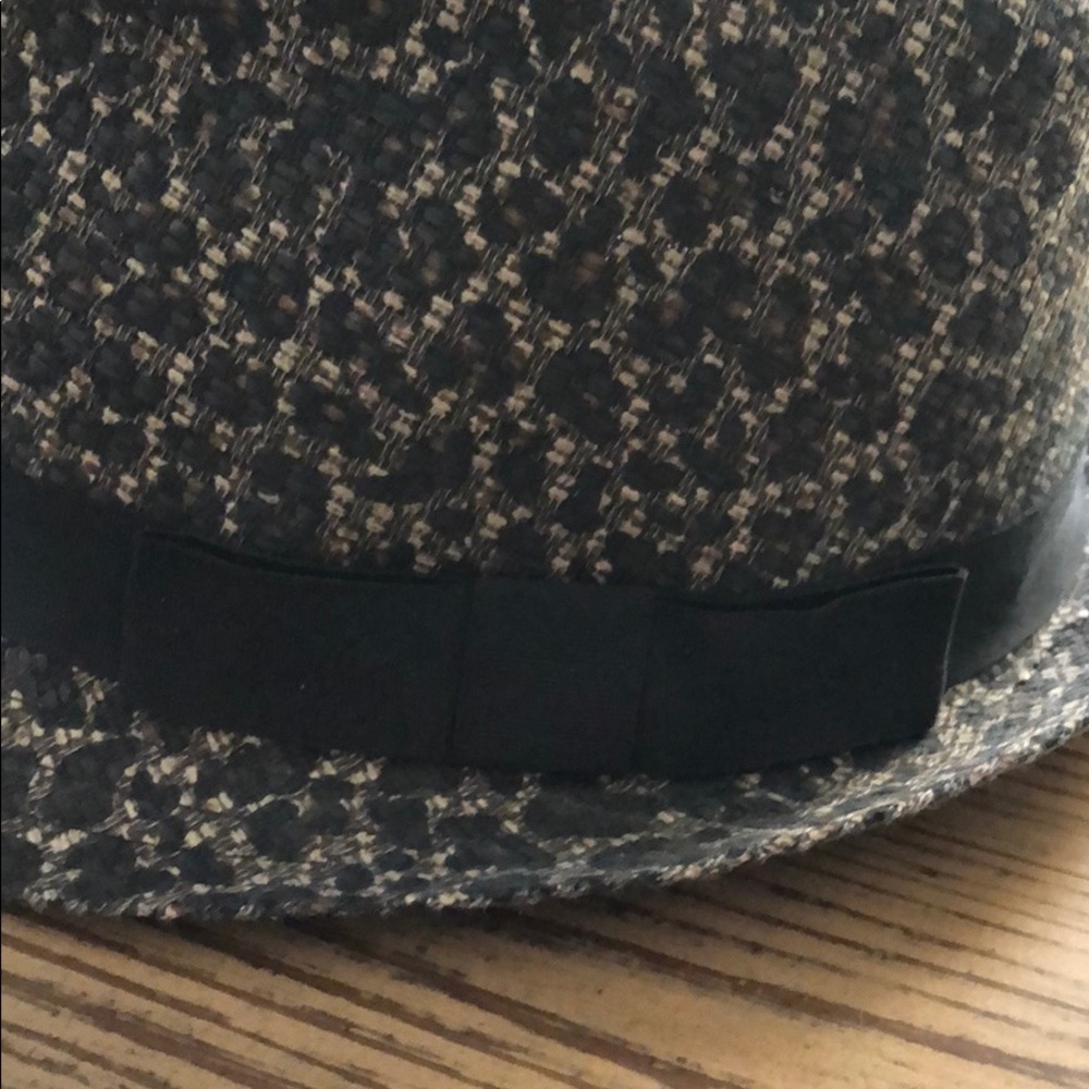 Fedora - Picture 2 of 3